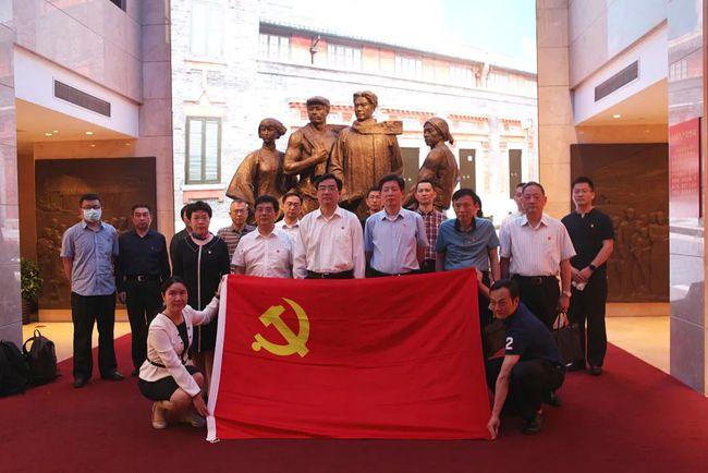 盱眙县古桑小学党支部召开组织生活会